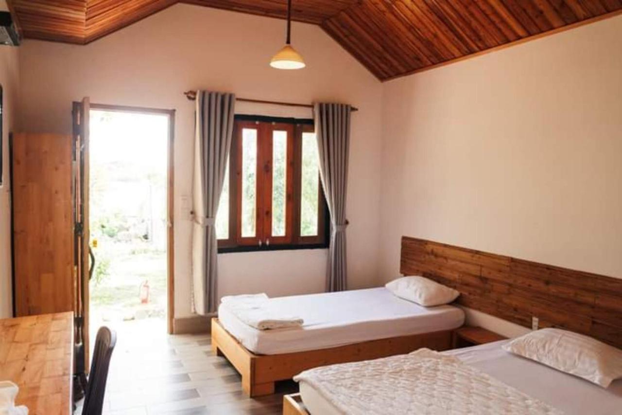 Villa Dao Hoa Vang Cam Ranh - Venuestay Εξωτερικό φωτογραφία