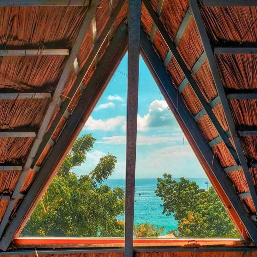 Villa Dao Hoa Vang Cam Ranh - Venuestay Εξωτερικό φωτογραφία